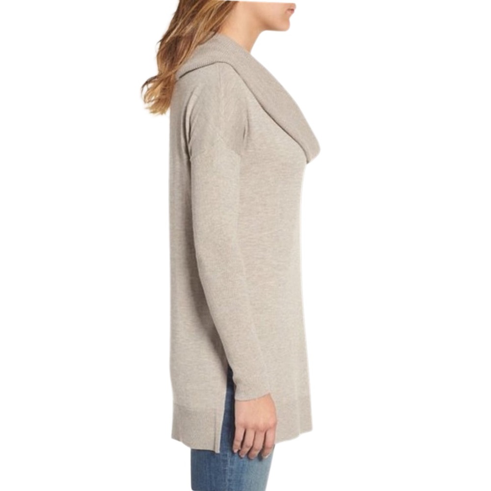 ANTHROPOLOGIE‎ RUBY MOON Off-Shoulder Shrug Sweater Tunic - Picture 6 of 14